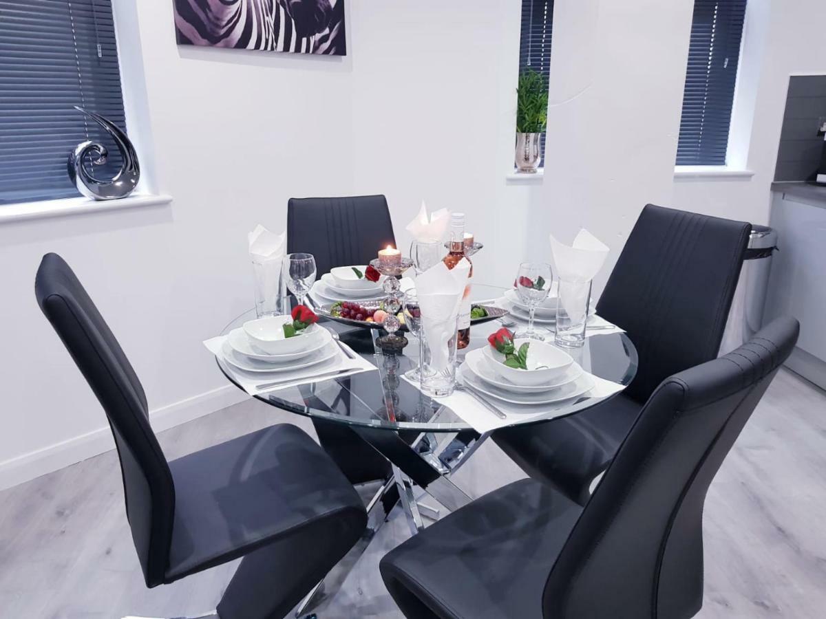 Z Home Apartments Leicester Buitenkant foto
