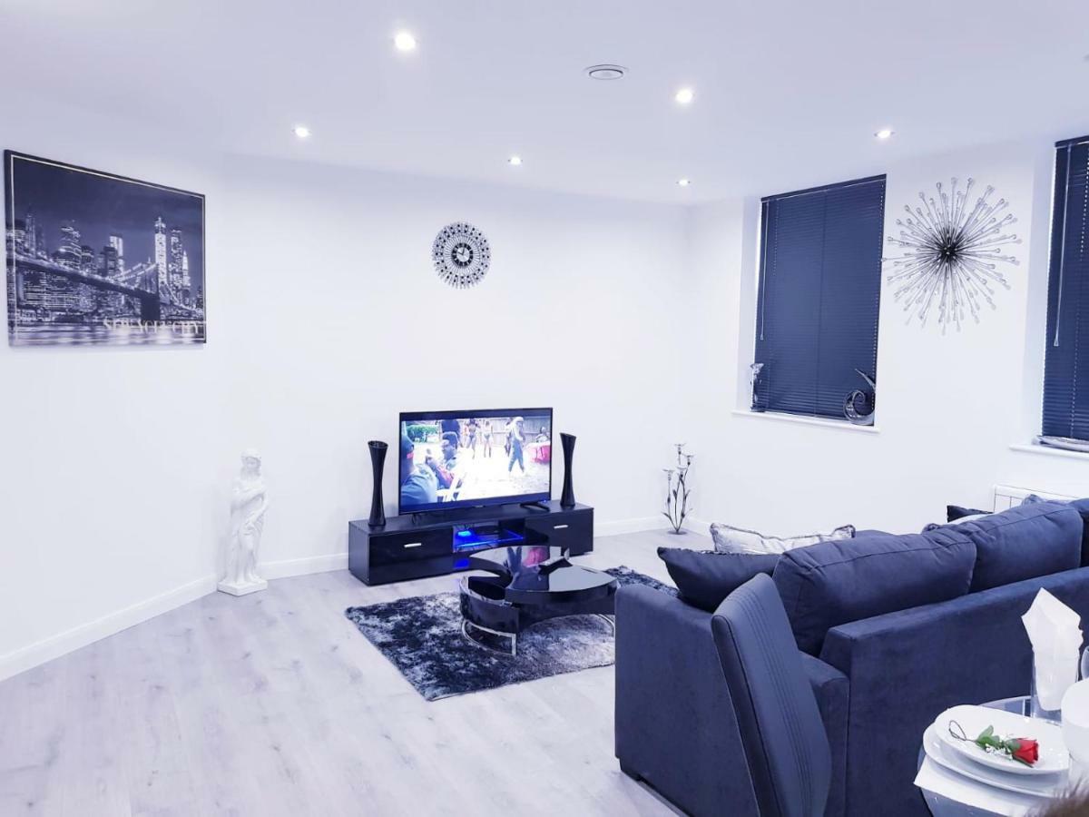 Z Home Apartments Leicester Buitenkant foto
