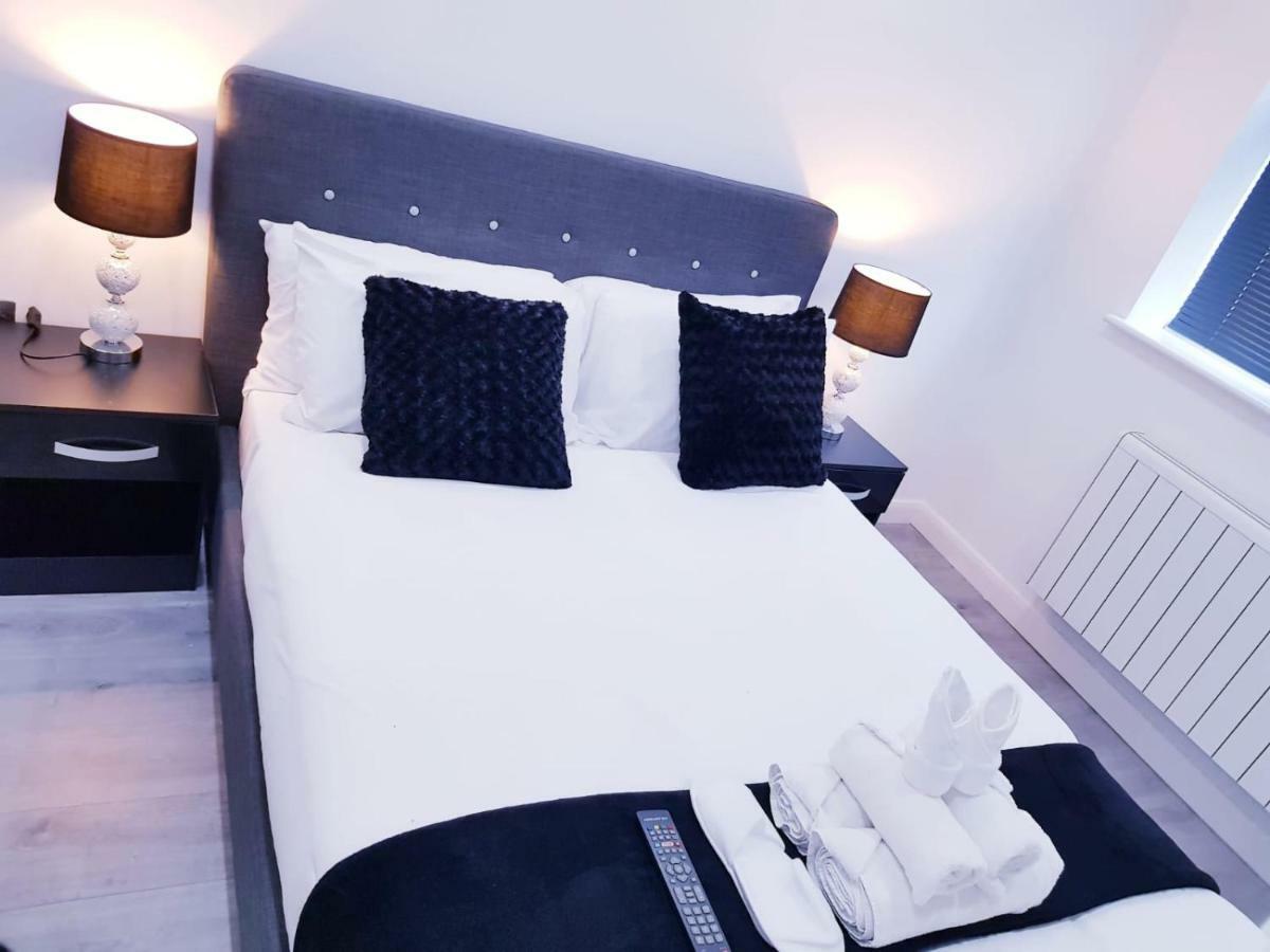 Z Home Apartments Leicester Buitenkant foto