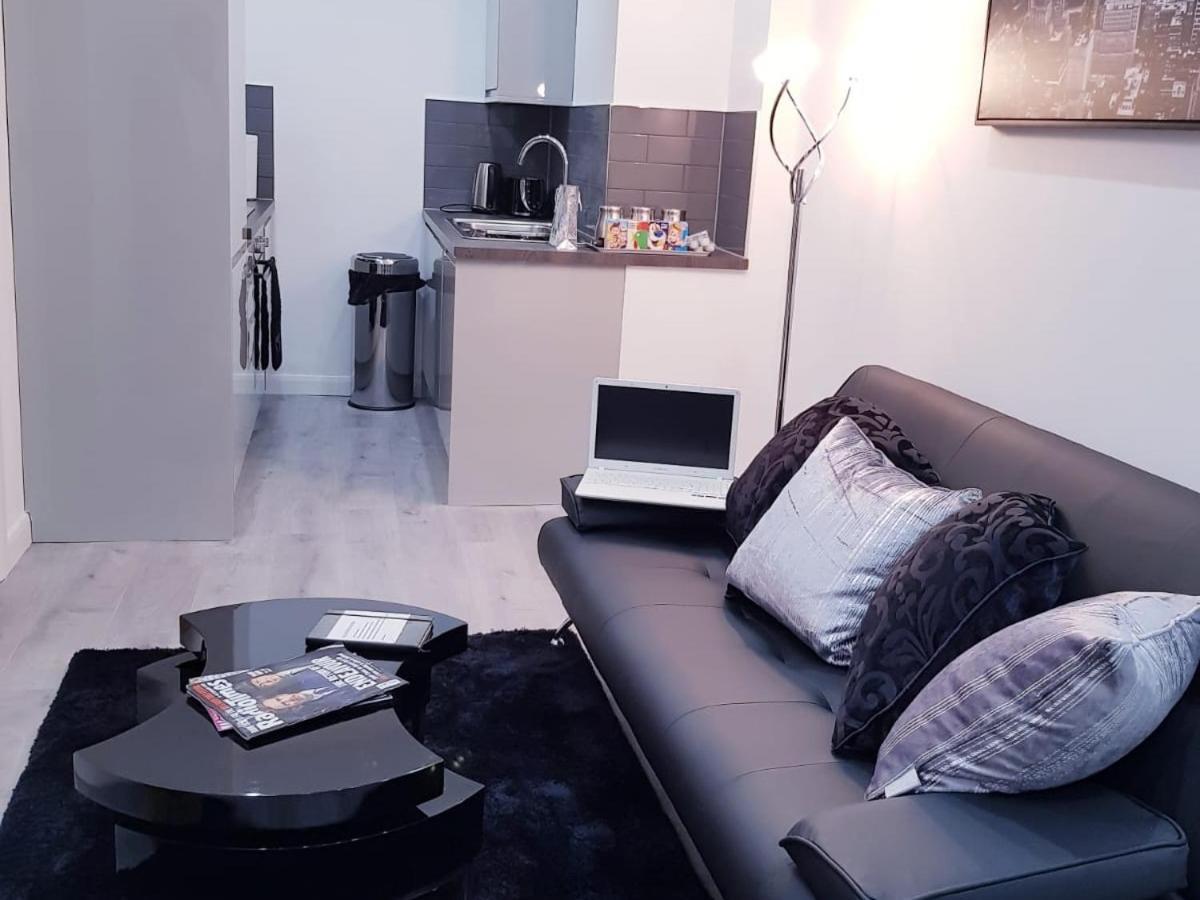 Z Home Apartments Leicester Buitenkant foto